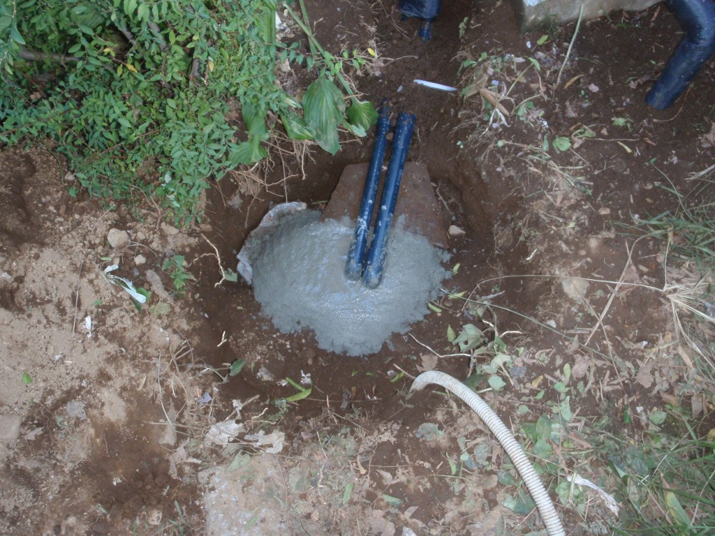 中野区本町で井戸水が出ない電動ポンプ交換完成！今日の井戸の神様！ 井戸119番ブログ